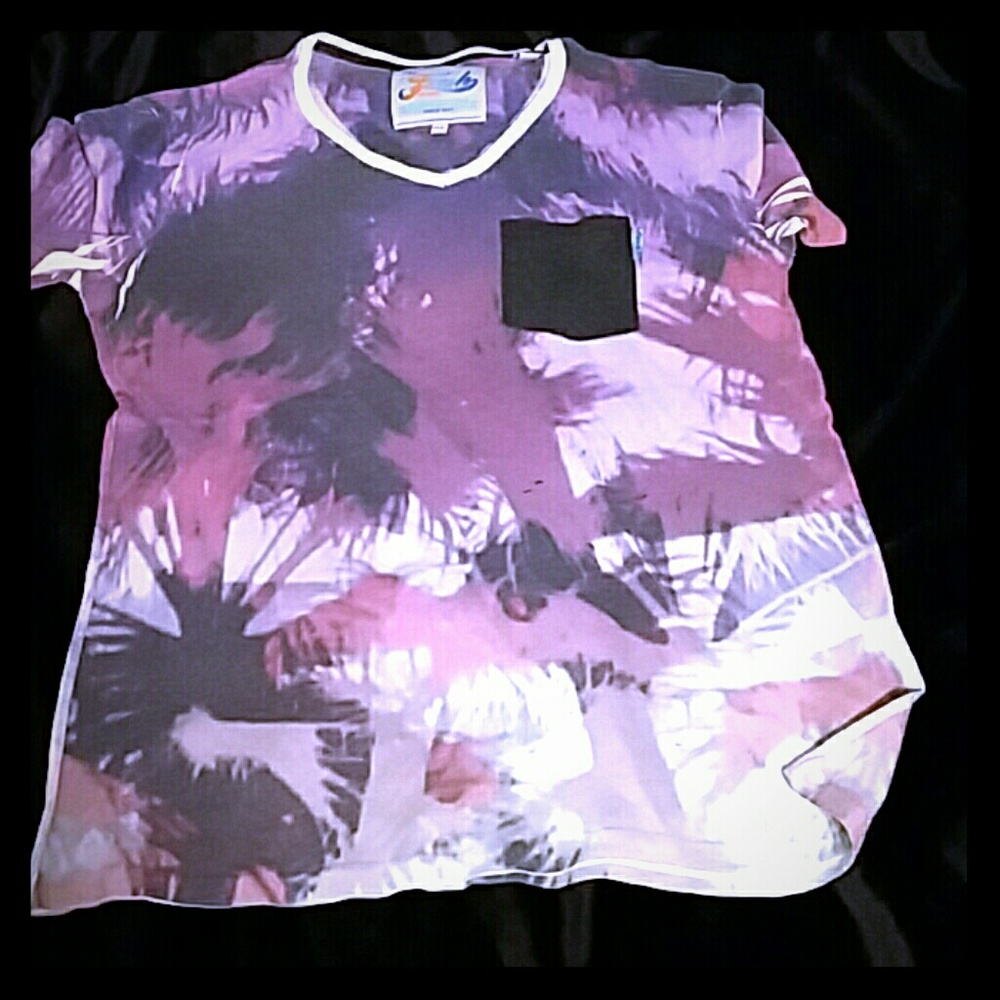 Tee